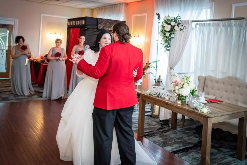 Bride and groom first dance 