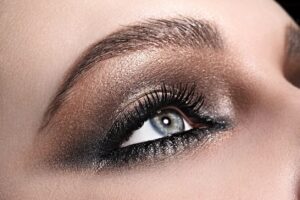 smoky eye makeup